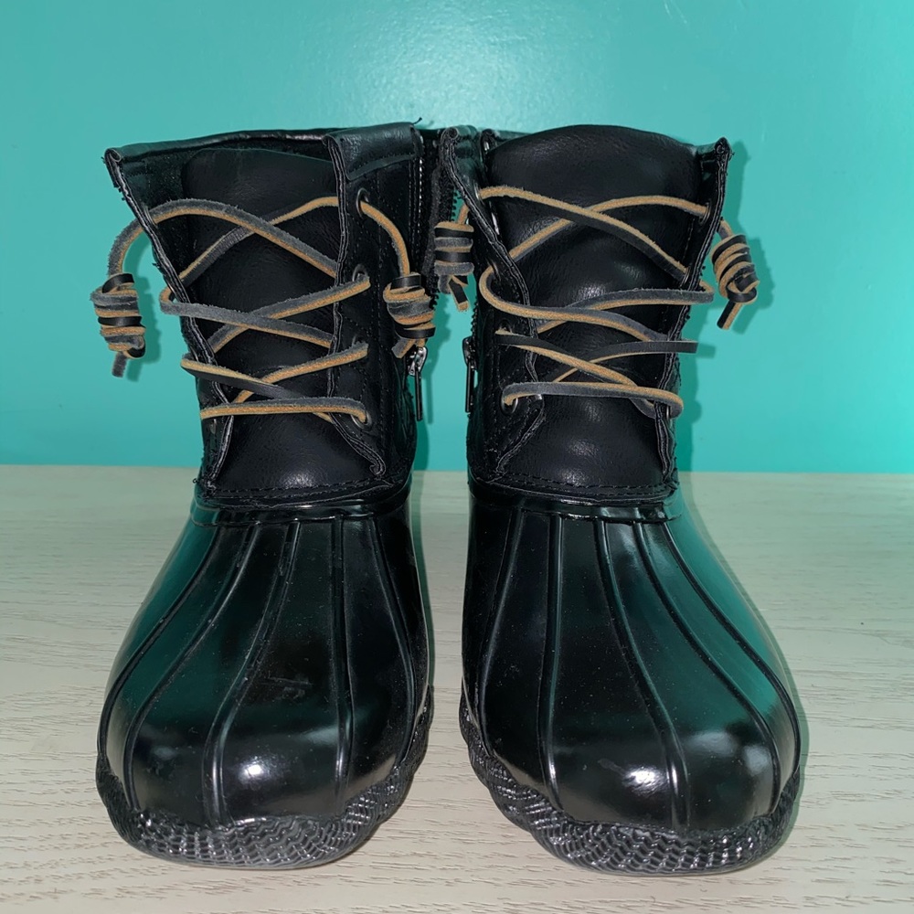 Steve Madden warm rain booties